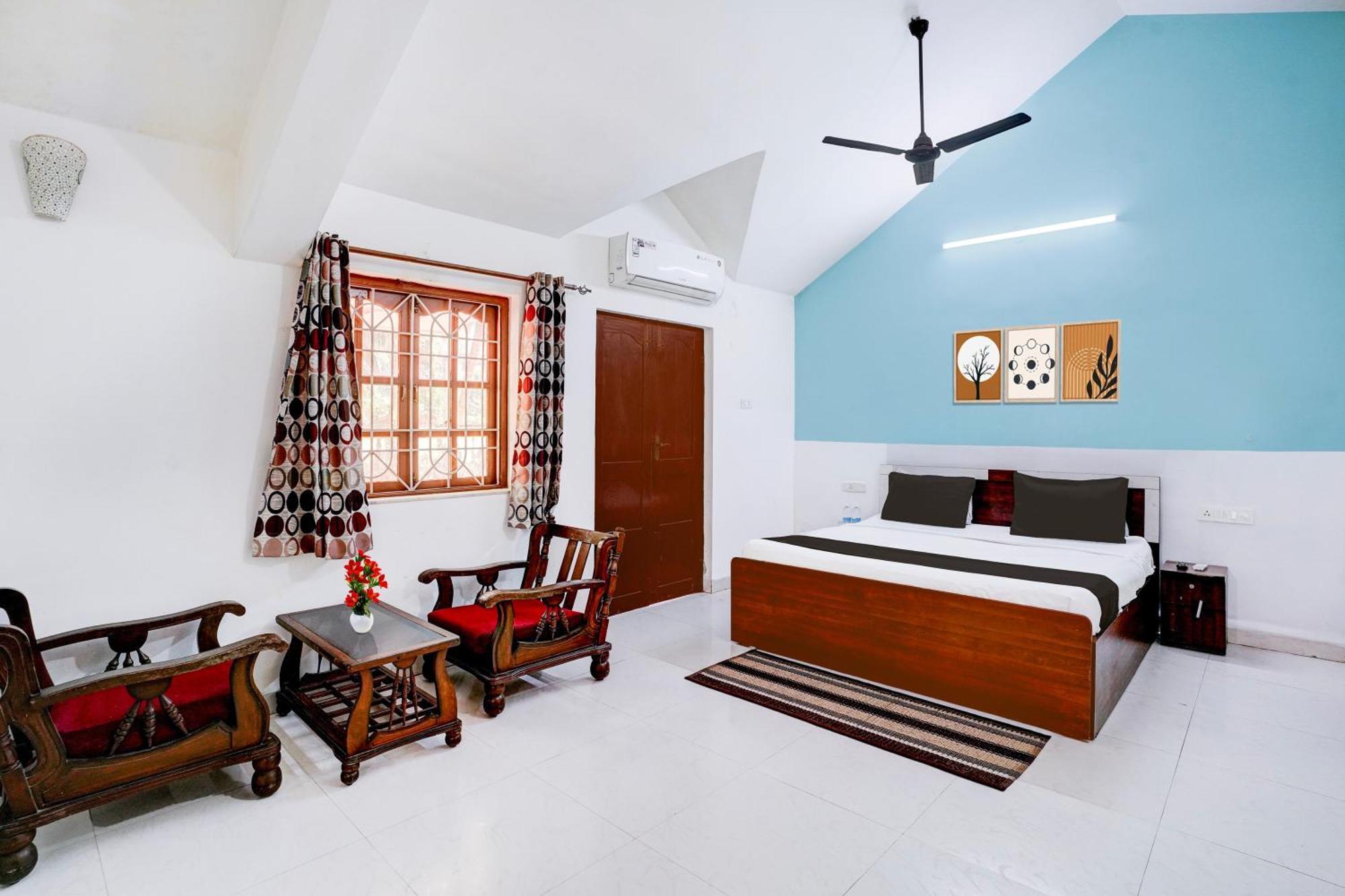 Oyo Flagship Triple Beach Guest House 比纳里姆 外观 照片